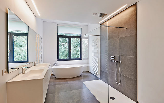 Shower articles